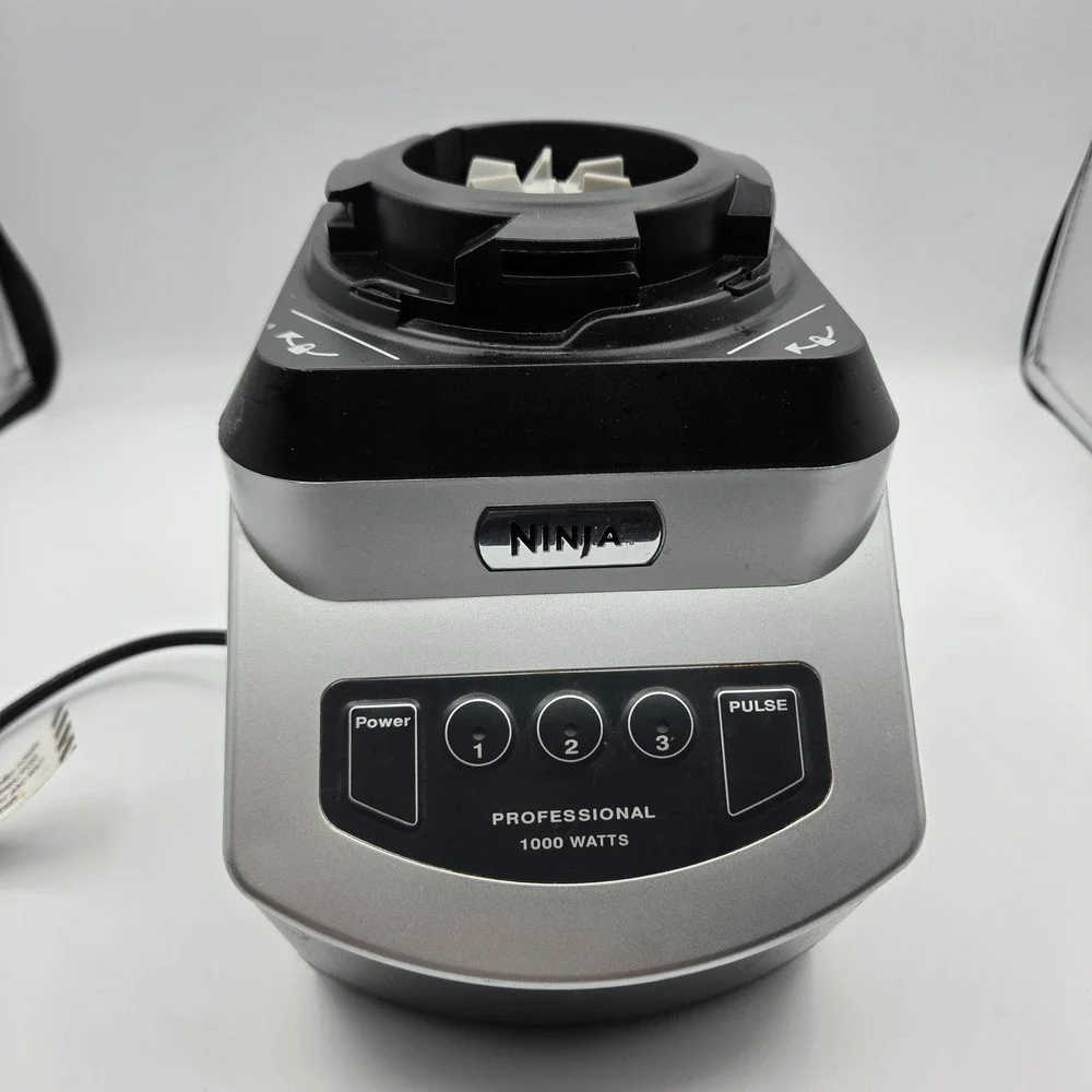 Ninja Professional Blender 1000 Watts Silver Black Base Only NJ600CO 30 Tested